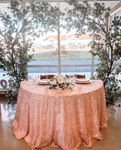 60 Half Round Sweetheart Table