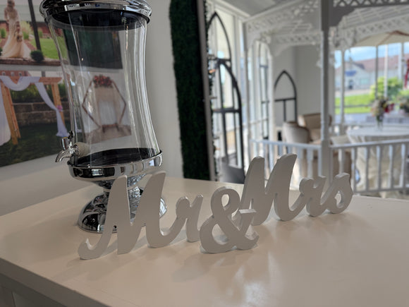 White Wooden Mr & Mrs Tabletop Signs
