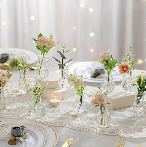 Assorted Apothecary Bud Vases (Clear)